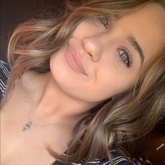 Meet your Posher, Paxton - Picture 1 of 1